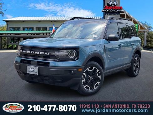 Used 2023 Ford Bronco Sport Outer Banks w/ Tech Package image 1