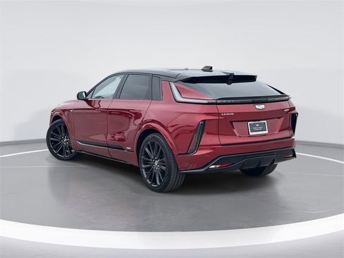 New 2026 Cadillac Lyriq V image 5