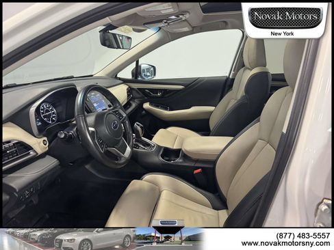 Used 2022 Subaru Outback Limited AWD/4WD image 11