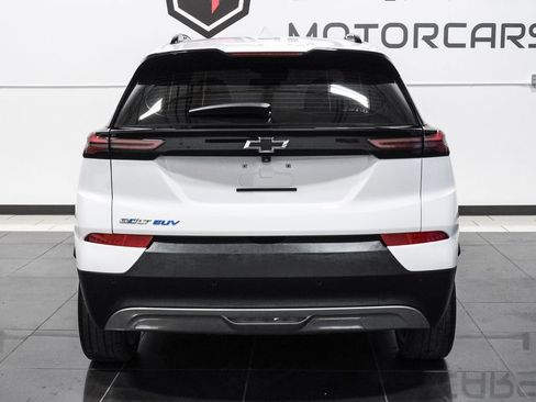 Used 2023 Chevrolet Bolt EUV LT w/ Driver Confidence Package image 12