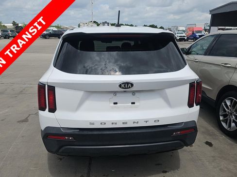 Used 2021 Kia Sorento LX FWD image 7