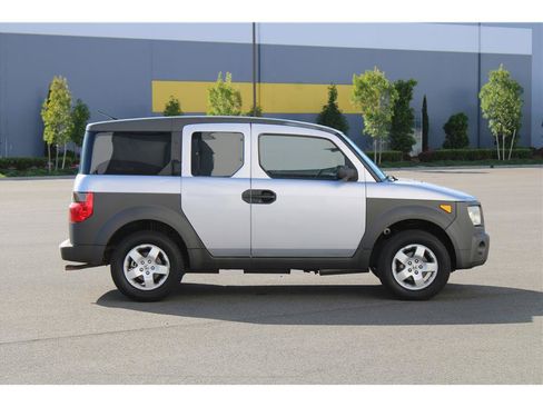 Used 2004 Honda Element EX image 4
