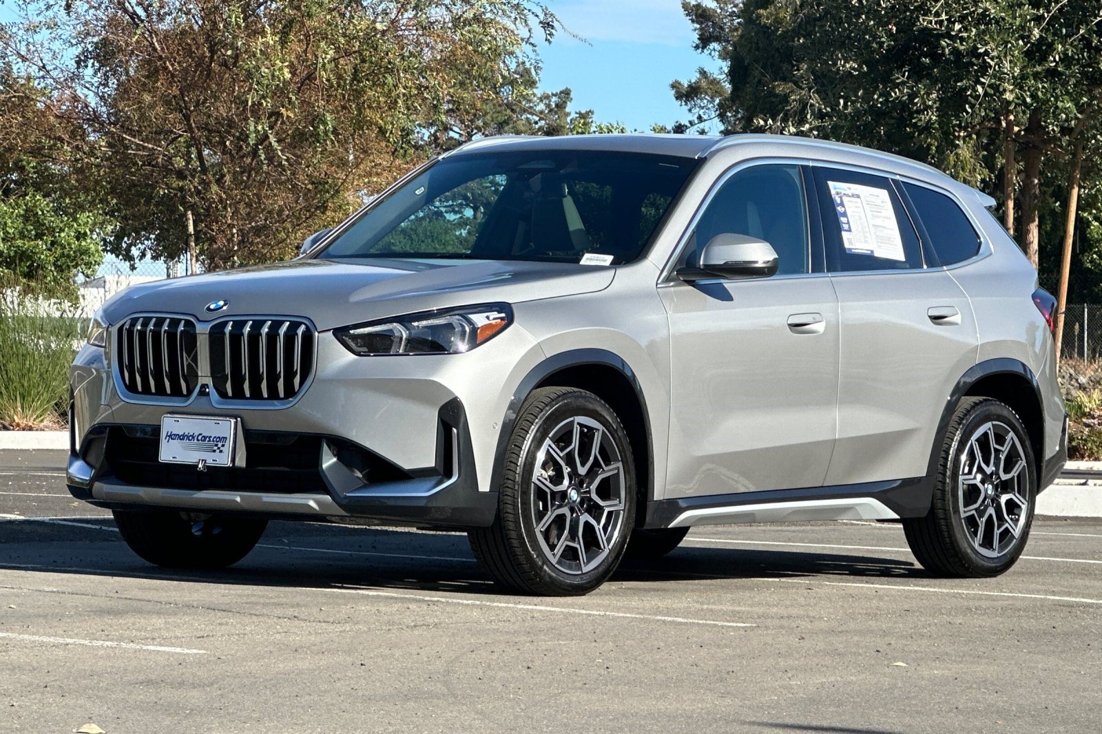 Used 2026 BMW X1 xDrive28i AWD/4WD image 9