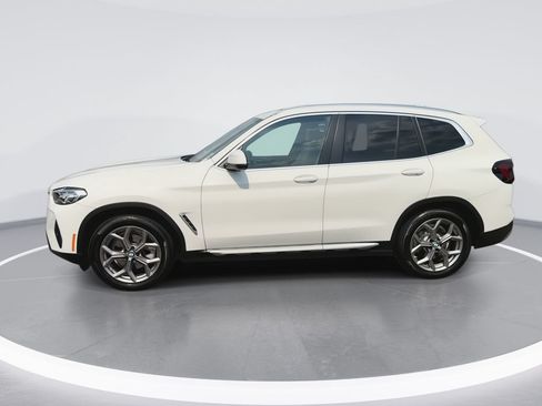 Used 2022 BMW X3 xDrive30i w/ Premium Package AWD/4WD image 5