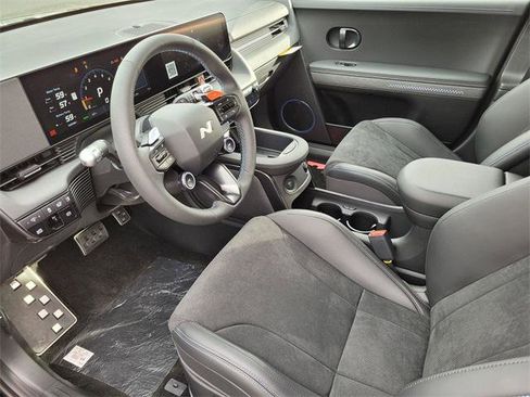 New 2025 Hyundai Ioniq 5 N image 8
