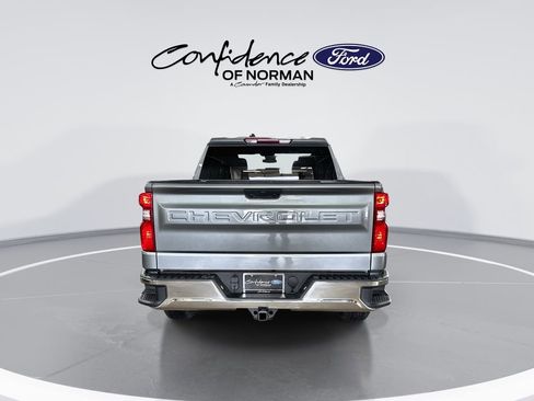 Used 2025 Chevrolet Silverado 1500 LT image 7