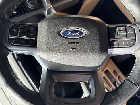 Used 2023 Ford F150 Lariat w/ Equipment Group 502A High AWD/4WD image 26