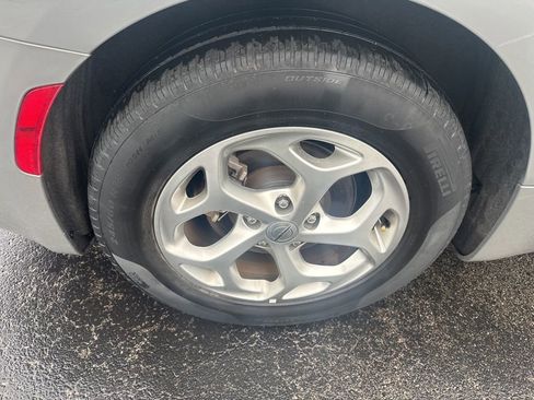 Used 2023 Chrysler Pacifica Limited image 27