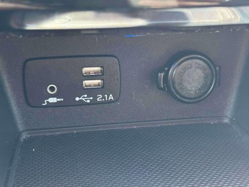Certified 2023 Subaru Forester Premium AWD/4WD image 25