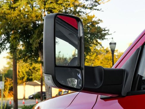 Used 2016 RAM 3500 SLT w/ Cold Weather Group image 36