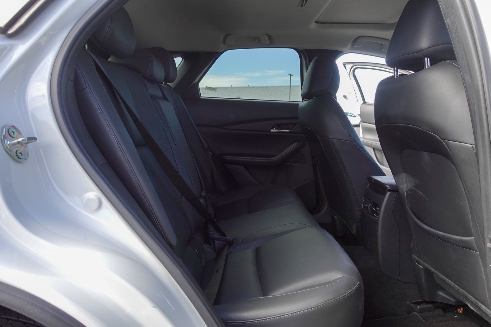 Certified 2025 MAZDA CX-30 AWD 2.5 S w/ Preferred Package image 16