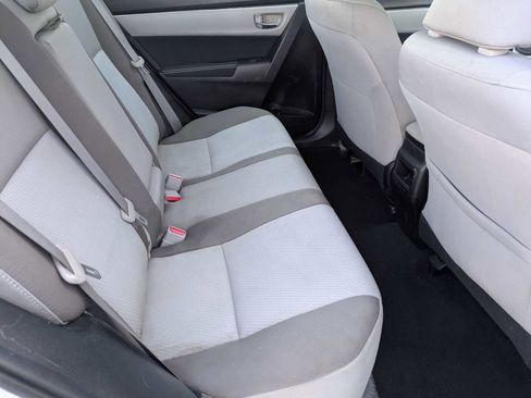 Used 2018 Toyota Corolla LE image 18