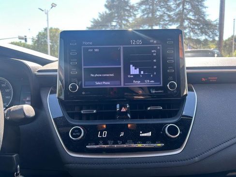 Used 2021 Toyota Corolla SE w/ Carpet Mat Package (TMS) image 12