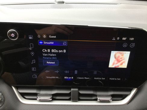 New 2026 Chevrolet Equinox LT w/ LPO, Floor Liner Package image 10