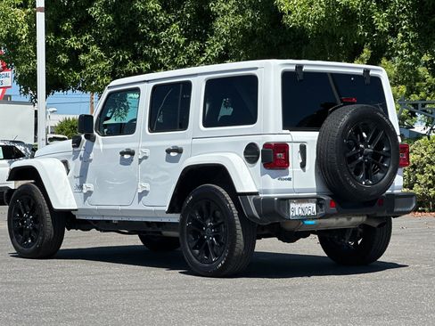 Certified 2024 Jeep Wrangler Unlimited Sahara AWD/4WD image 6