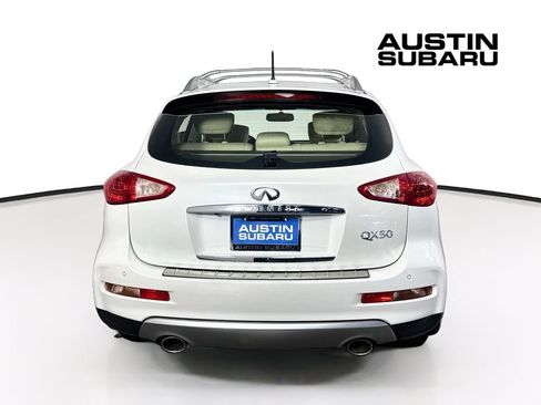 Used 2017 INFINITI QX50 2WD w/ Premium Plus Package image 6