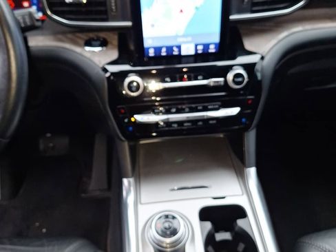 Used 2022 Ford Explorer Platinum w/ Equipment Group 601A image 14