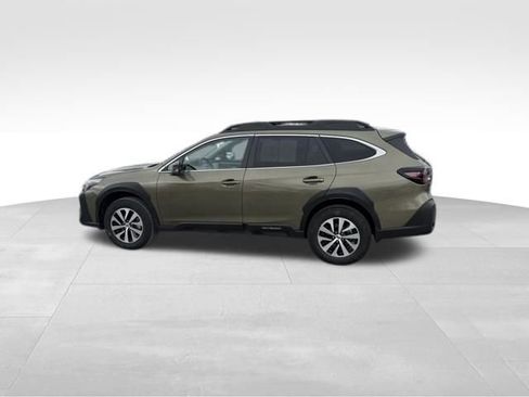 Certified 2025 Subaru Outback Premium image 7