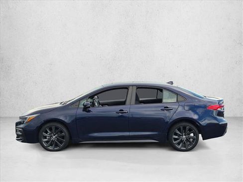 Used 2024 Toyota Corolla SE w/ SE Premium Package FWD image 8