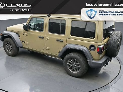 Used 2025 Jeep Wrangler Unlimited Sport AWD/4WD image 46