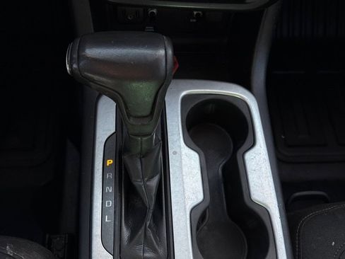 Used 2020 Chevrolet Colorado LT w/ Safety Package image 19