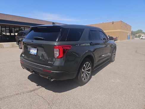 Certified 2022 Ford Explorer ST-Line w/ Class IV Trailer Tow Package AWD/4WD image 5