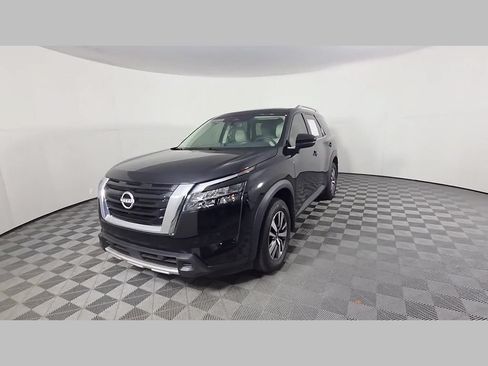 Used 2025 Nissan Pathfinder SL FWD image 49