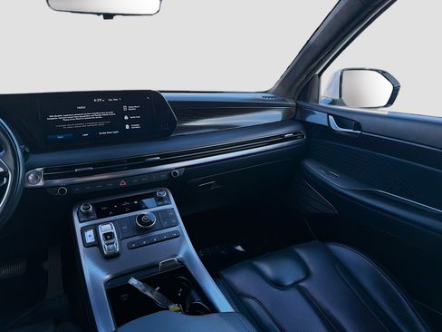 Used 2023 Hyundai Palisade Calligraphy w/ Cargo Package image 19