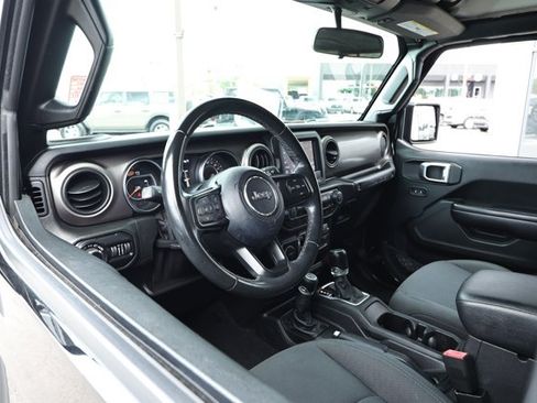 Used 2020 Jeep Wrangler Unlimited Sport AWD/4WD image 23