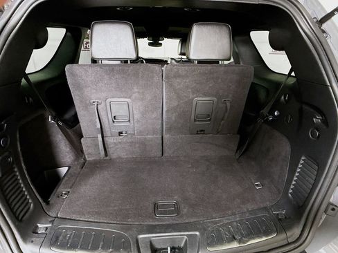 Used 2022 Dodge Durango R/T w/ Blacktop Package image 31