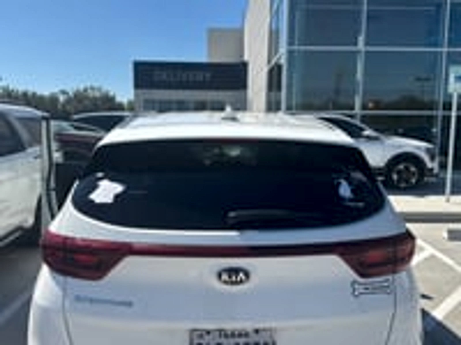 Used 2021 Kia Sportage LX FWD image 4