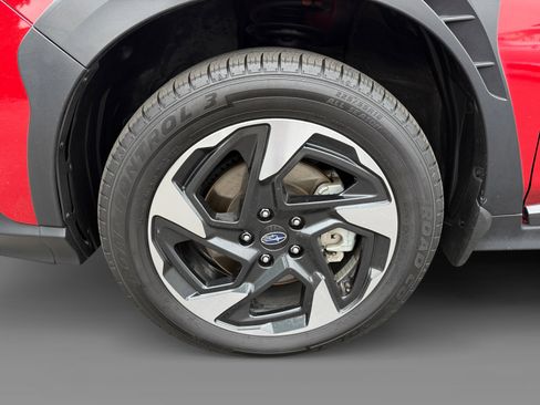 Used 2024 Subaru Crosstrek 2.5i Limited image 9