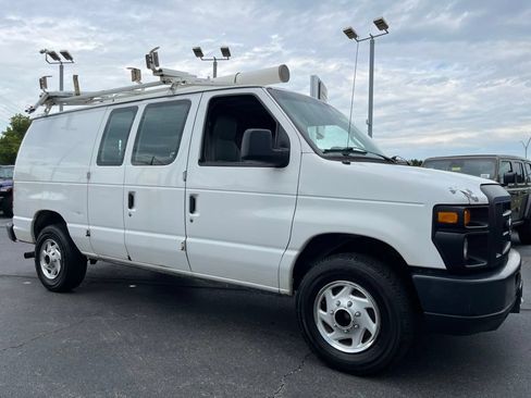 Used 2012 Ford E-250 and Econoline 250 w/ Commercial Cargo Van Pkg RWD image 29