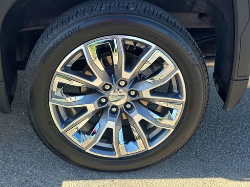 Used 2024 GMC Sierra 1500 Denali w/ Denali Reserve Package AWD/4WD image 34
