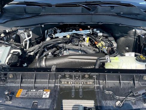 Used 2026 Ford Explorer Active AWD/4WD image 31
