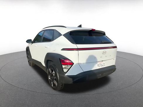 Used 2025 Hyundai Kona SEL image 10
