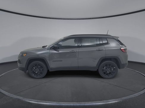 New 2026 Jeep Compass Latitude AWD/4WD image 9