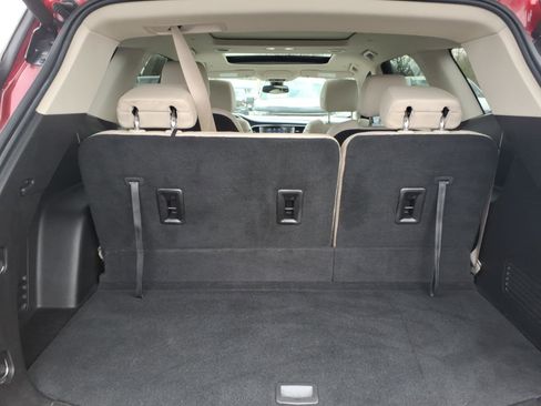 Used 2023 Buick Enclave Essence w/ Experience Buick Package image 6