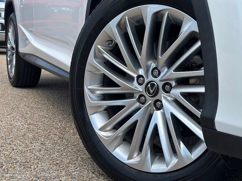 Used 2021 Lexus RX 350 FWD w/ Luxury Package image 2