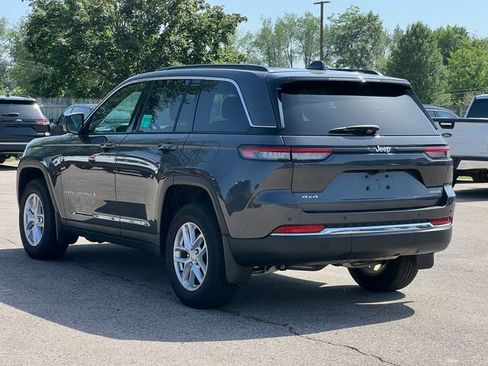 Used 2025 Jeep Grand Cherokee Laredo X w/ Luxury Tech Group I AWD/4WD image 13