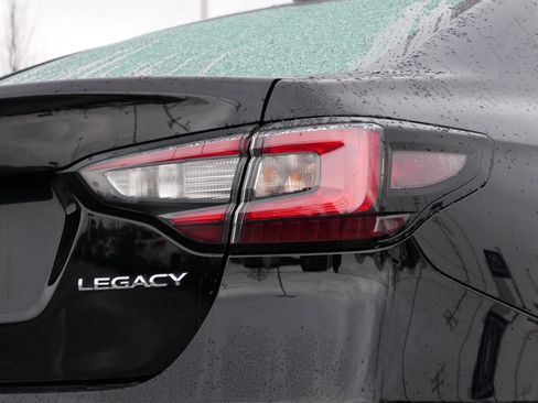 Used 2023 Subaru Legacy Limited AWD/4WD image 17