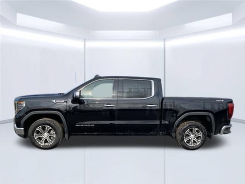 Used 2025 GMC Sierra 1500 SLT AWD/4WD image 11