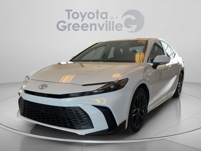 Used 2025 Toyota Camry SE