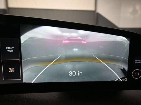 Used 2023 Lucid Air Touring AWD/4WD image 10