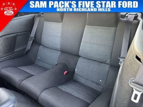 Used 2007 Ford Mustang Deluxe image 29