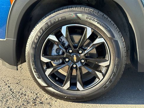 Used 2021 Chevrolet TrailBlazer LT image 6