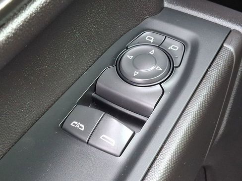 Used 2024 GMC Sierra 1500 Pro w/ Convenience Package image 24