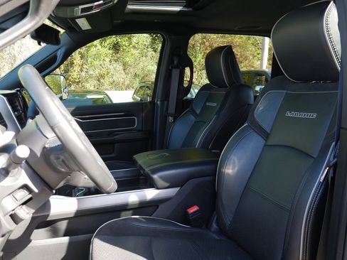 Used 2022 RAM 3500 Laramie image 9