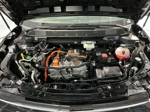 New 2026 Chevrolet Equinox EV LT image 35