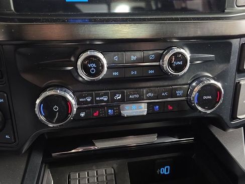 Used 2023 Ford F350 Lariat w/ Lariat Ultimate Package image 18